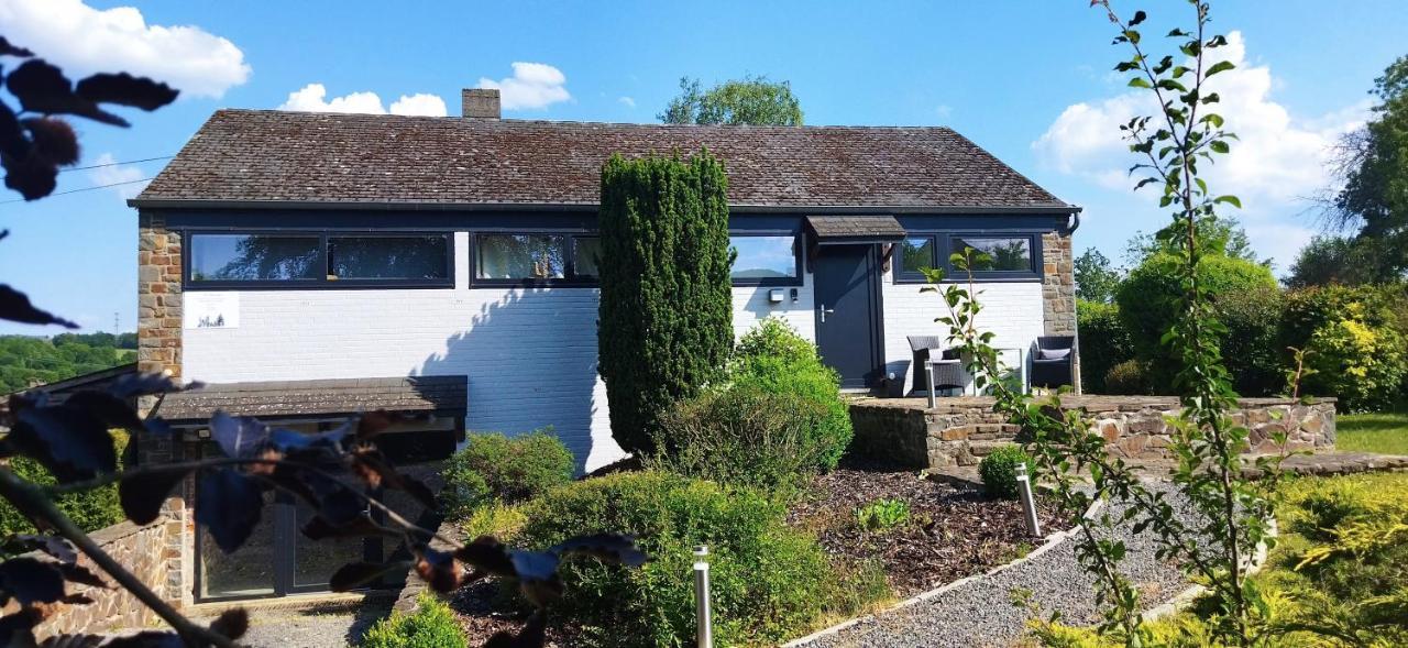 Le Clos Des 3 - Vacances Avec Vue En Ardennes A 5 Kilometres De La Roche - Maison De 90 M2 Avec Chambres - Avec Magnifique Jardin 伦德科斯 外观 照片